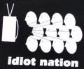 Zum tailliertes Tanktop "Idiot Nation" für 15,00 € gehen.