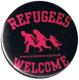 Zur Artikelseite von "Refugees welcome (pink)", 50mm Button für 1,40 €