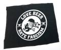 Zur Artikelseite von "Love Beer Hate Fascism", Rckenaufnher für 3,00 €