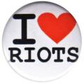 Zum 50mm Button "I love riots" für 1,40 € gehen.