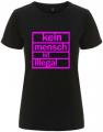 Zum tailliertes Fairtrade T-Shirt "Kein Mensch ist illegal (pink)" für 18,10 € gehen.