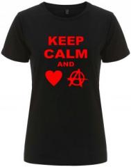 Zum tailliertes Fairtrade T-Shirt "Keep calm and love anarchy" für 18,10 € gehen.