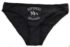 Zum Frauen Slip "Refugees welcome (schwarz/grauer Druck)" für 15,00 € gehen.