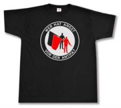 Zum T-Shirt "Wer hat Angst vor der Antifa?" für 15,00 € gehen.