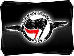 Zum Aufkleber-Paket "Antifaschistische Aktion" für 2,00 € gehen.