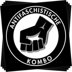 Zum Aufkleber-Paket "Antifaschistische Kombo" für 2,30 € gehen.