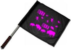 Zum/zur  Fahne / Flagge (ca. 40x35cm) "Die spinnen die Bullen (pink)" für 15,00 € gehen.