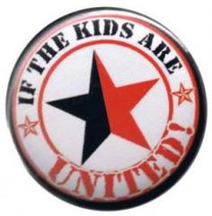 Zum 37mm Magnet-Button "If the kids are united (schwarz/roter Stern)" für 2,50 € gehen.
