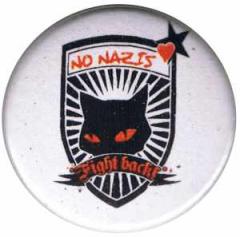 Zum 37mm Button "No Nazis" für 1,10 € gehen.