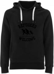 Zum Fairtrade Pullover "Refugees welcome (schwarz)" für 40,00 € gehen.