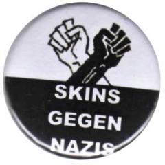 Zum 25mm Button "Skins gegen Nazis" für 0,90 € gehen.